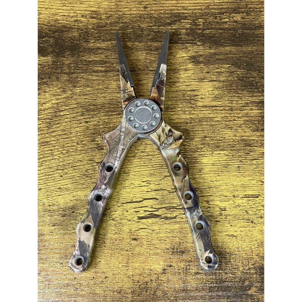 Bass Pro Shops Extreme Performance Series 7" Aluminum Pliers